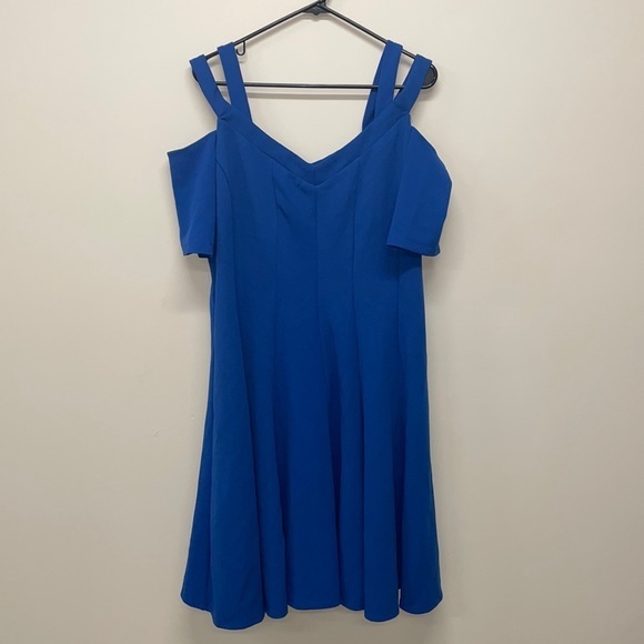 Lane Bryant Dresses & Skirts - Lane Bryant formal blue dress size‎ 14